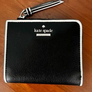 Kate Spade Small L-Zip Wallet